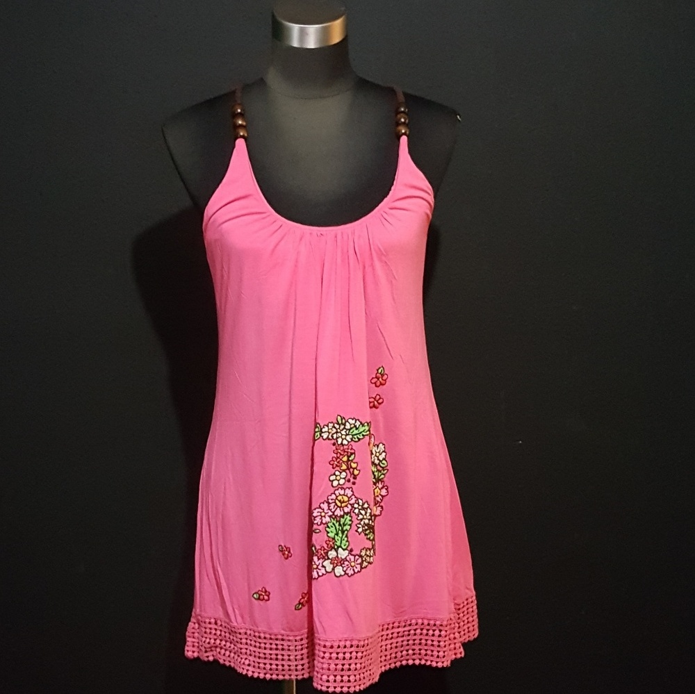 LIVE WITH LOVE Embroidered Top